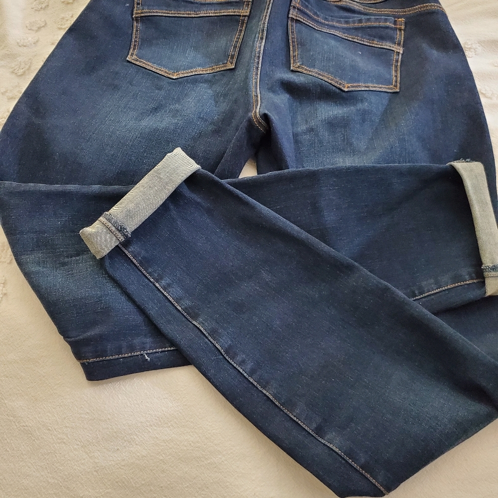 Jeans - Picture 3 of 4